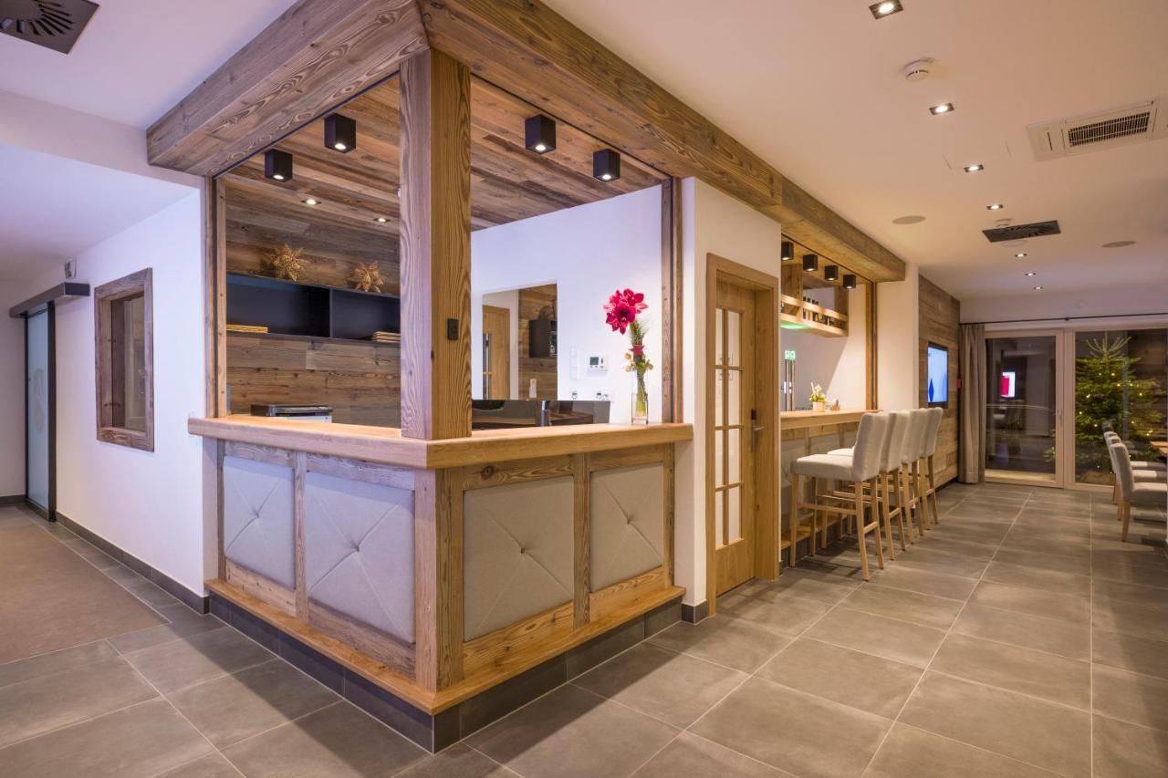 צל אם צילר Alpenhof Hotel Garni Supreme מראה חיצוני תמונה